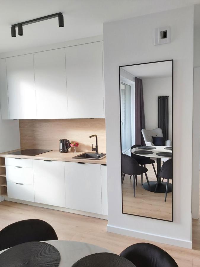 Apartament 150 Zaspa Vvita Z Prywatnym Ogrodem I Tarasem Gdansk Exterior photo