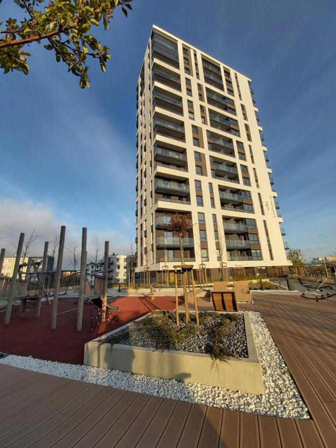 Apartament 150 Zaspa Vvita Z Prywatnym Ogrodem I Tarasem Gdansk Exterior photo