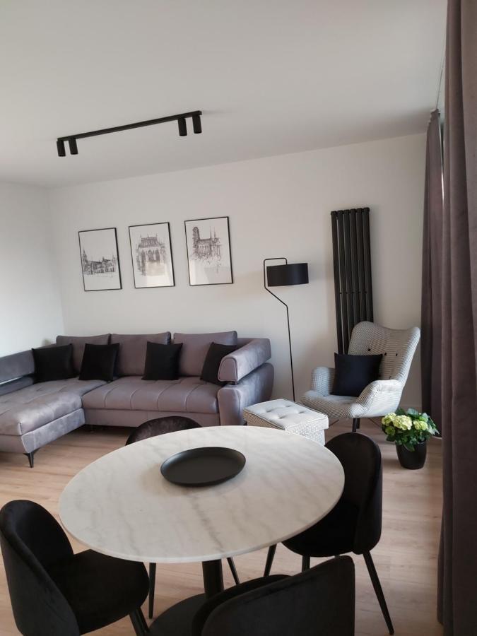 Apartament 150 Zaspa Vvita Z Prywatnym Ogrodem I Tarasem Gdansk Exterior photo