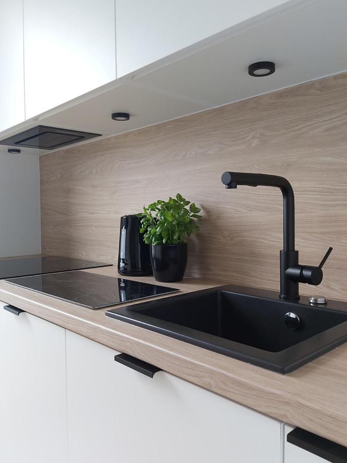 Apartament 150 Zaspa Vvita Z Prywatnym Ogrodem I Tarasem Gdansk Exterior photo